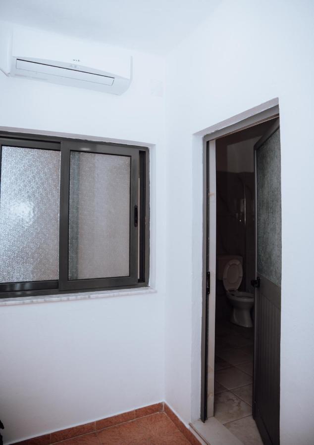 Hotel Perdja Velipoje Bagian luar foto