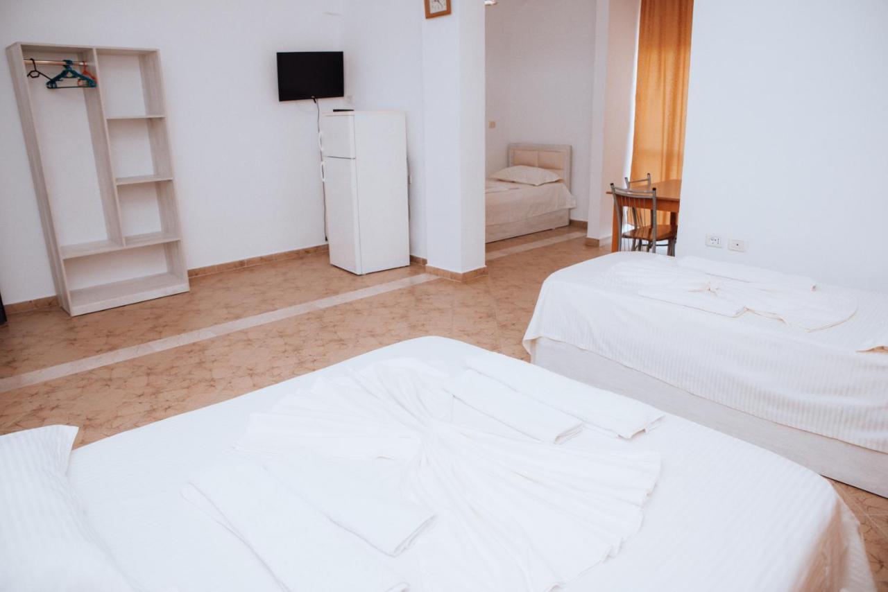 Hotel Perdja Velipoje Bagian luar foto