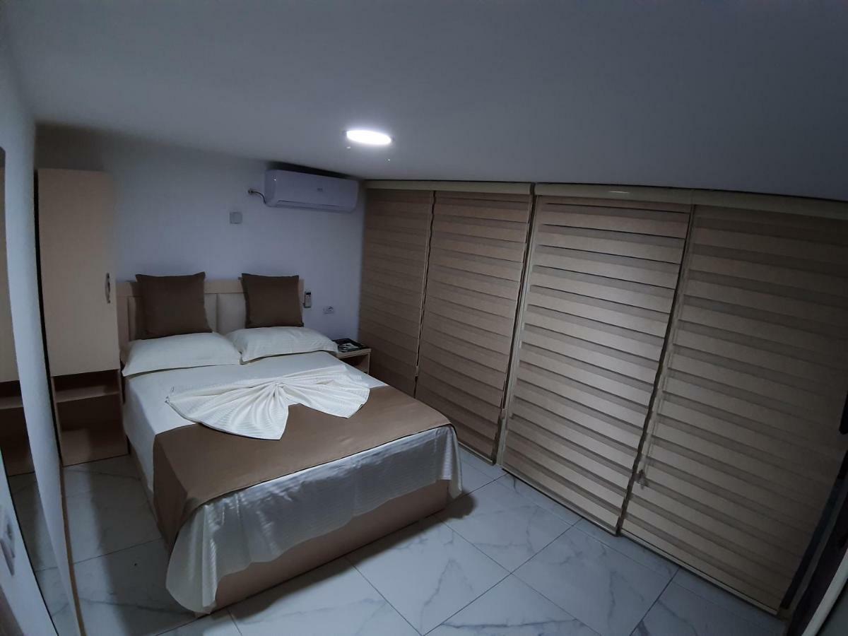 Hotel Perdja Velipoje Bagian luar foto
