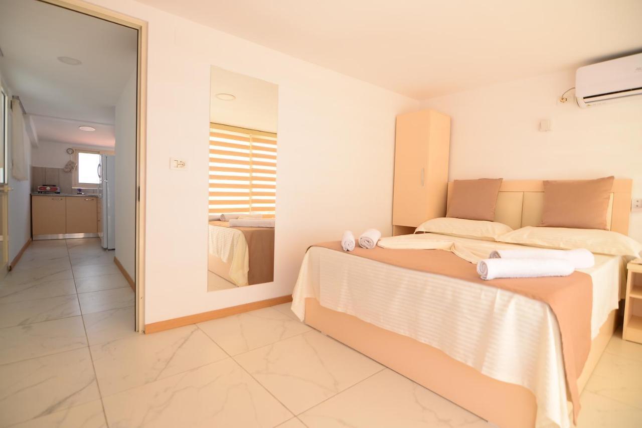 Hotel Perdja Velipoje Bagian luar foto
