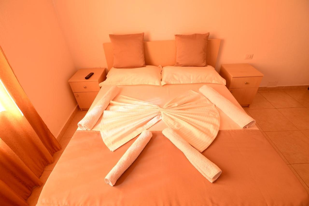 Hotel Perdja Velipoje Bagian luar foto